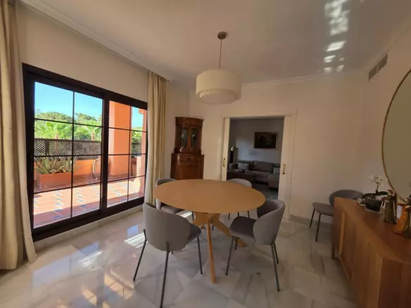 4-bedroom Apartment In Estepona, Spain (197 M²)