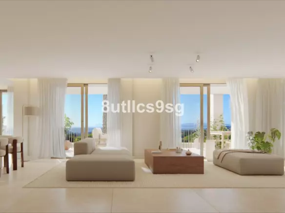 4-bedroom Villa In Istan, Spain (305 M²)