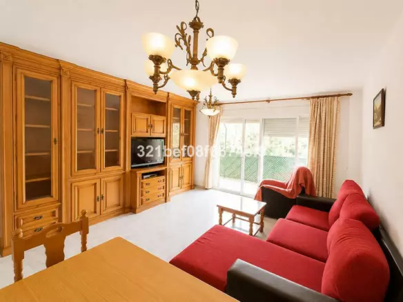 4-bedroom Apartment In Estepona, Spain (136 M²)