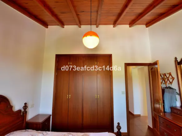 3-bedroom Town House In Málaga, Spain (144 M²)