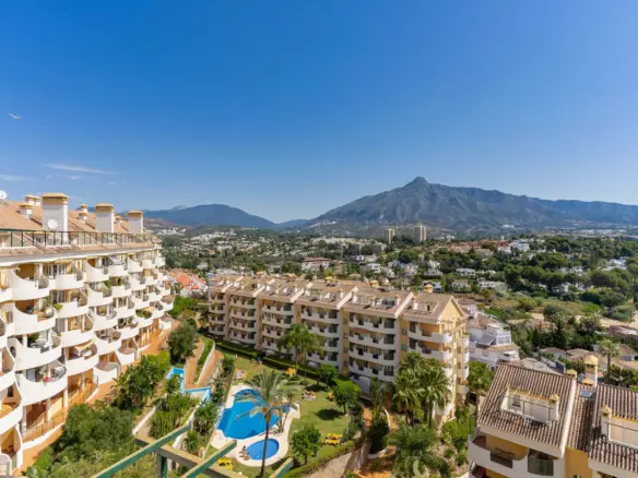2-bedroom Apartment In Marbella, Spain (97 M²)