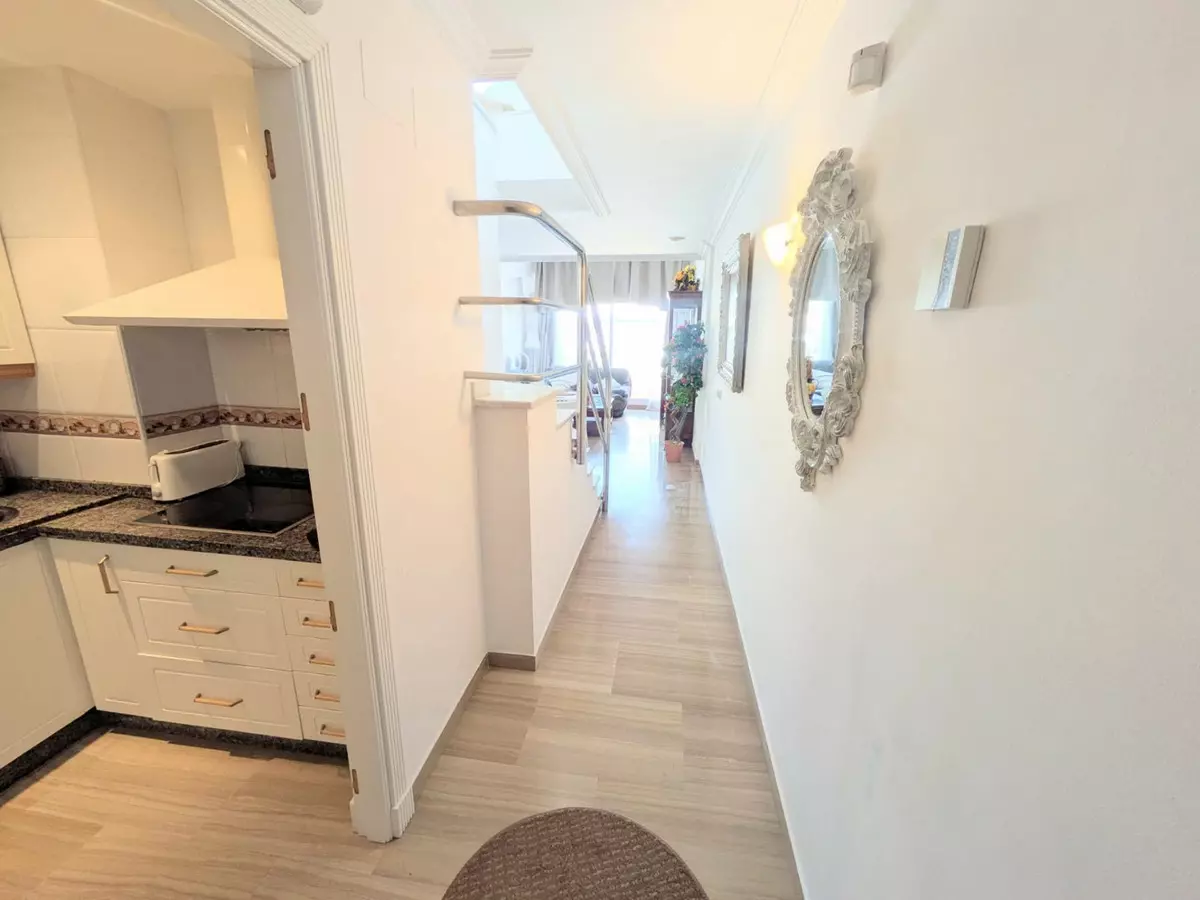 3-bedroom Apartment In Benalmádena, Spain (155 M²)