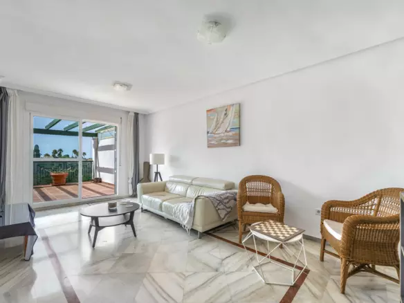 2-bedroom Apartment In Marbella, Spain (150 M²)
