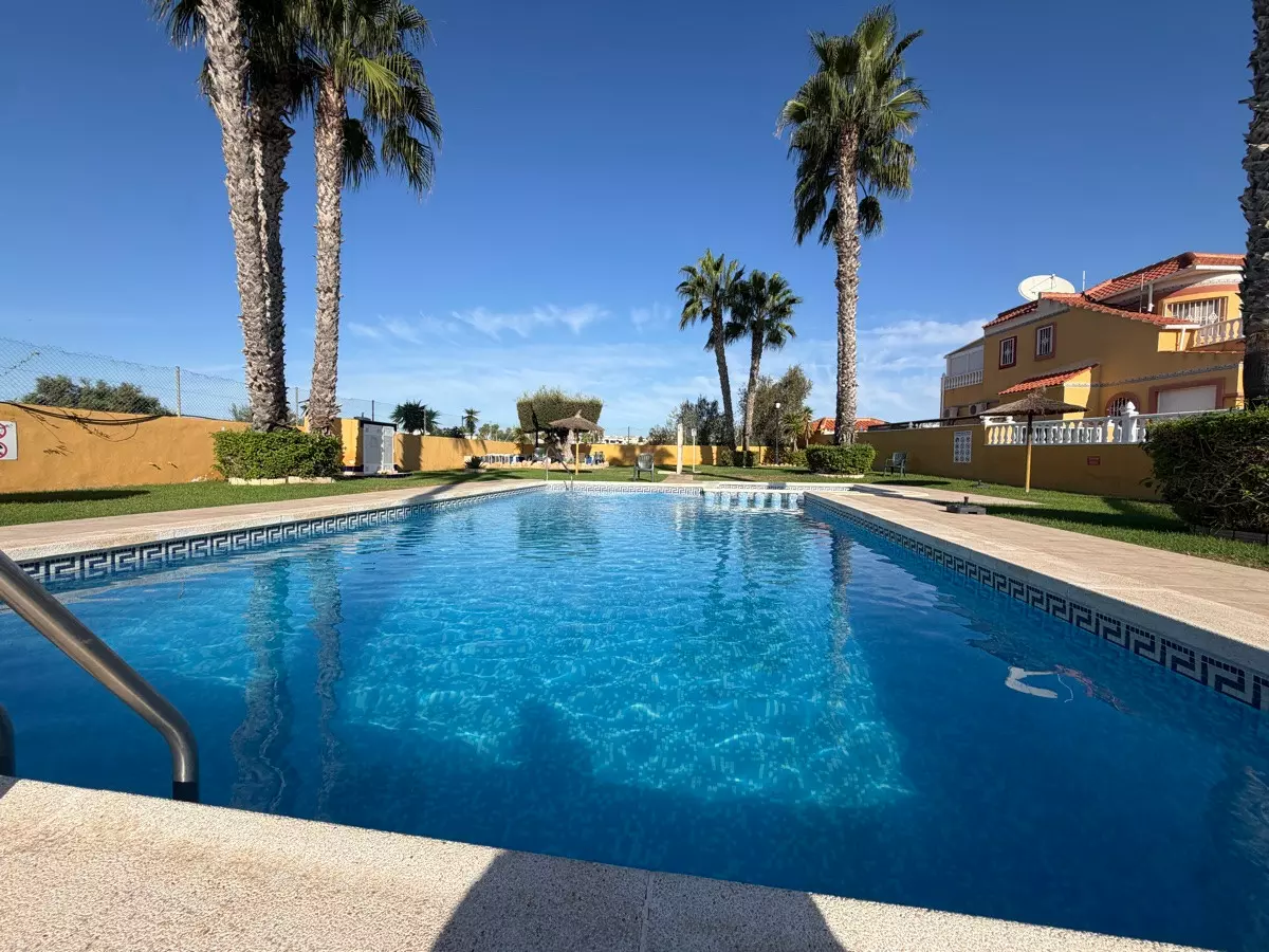 3-bedroom Apartment In Orihuela, Spain (63 M²)