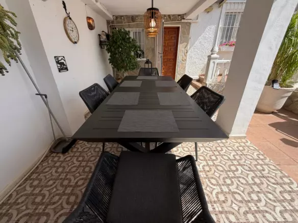 3-bedroom Villa In Torrevieja, Spain (142 M²)