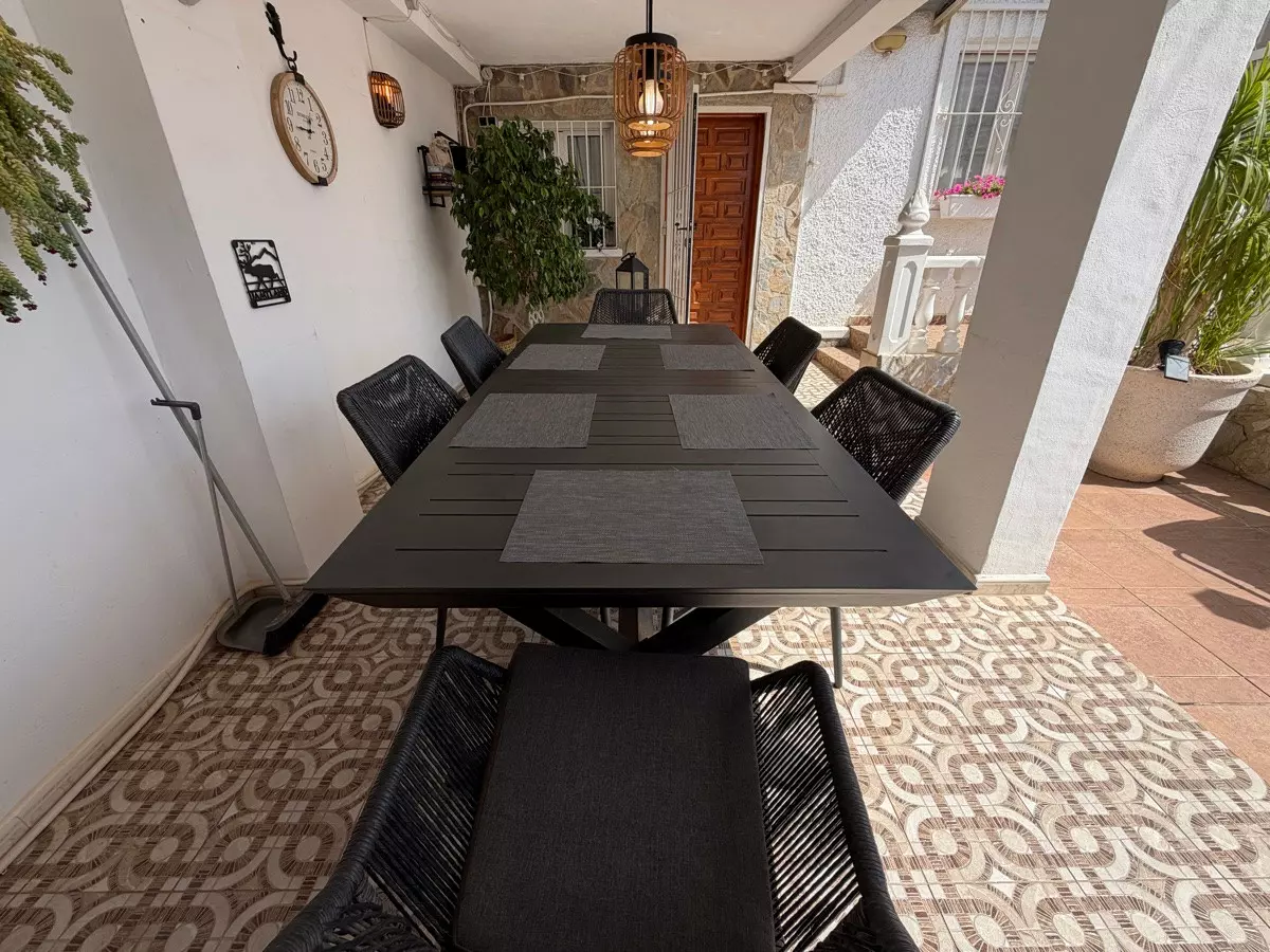 3-bedroom Villa In Torrevieja, Spain (142 M²)