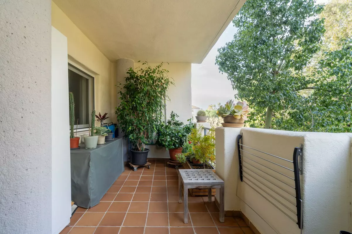 2-bedroom Apartment In Marbella, Spain (108 M²)