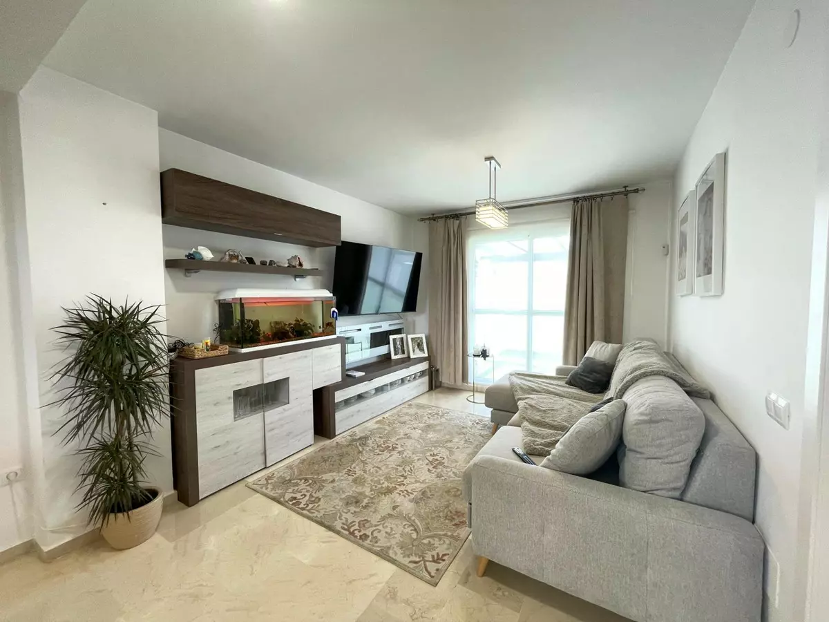4-bedroom Town House In Torremolinos, Spain (244 M²)