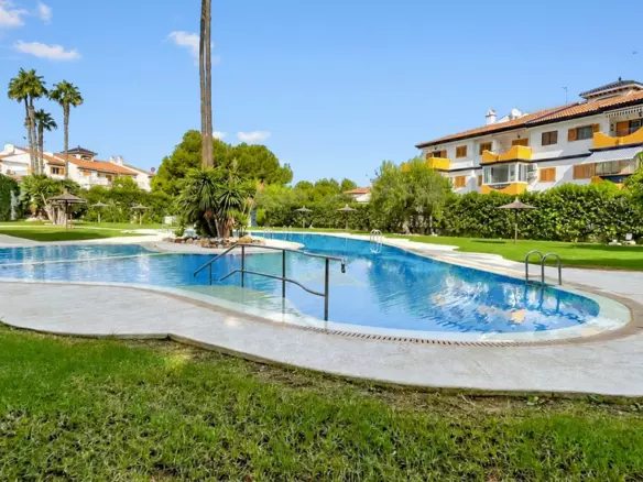 2-bedroom Apartment In Orihuela, Spain (68 M²)