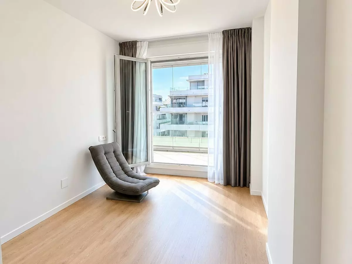 3-bedroom Apartment In Marbella, Spain (119 M²)