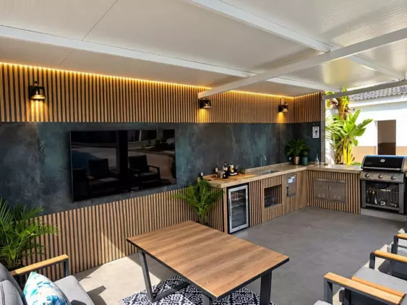 5-bedroom Villa In Torrevieja, Spain (280 M²)