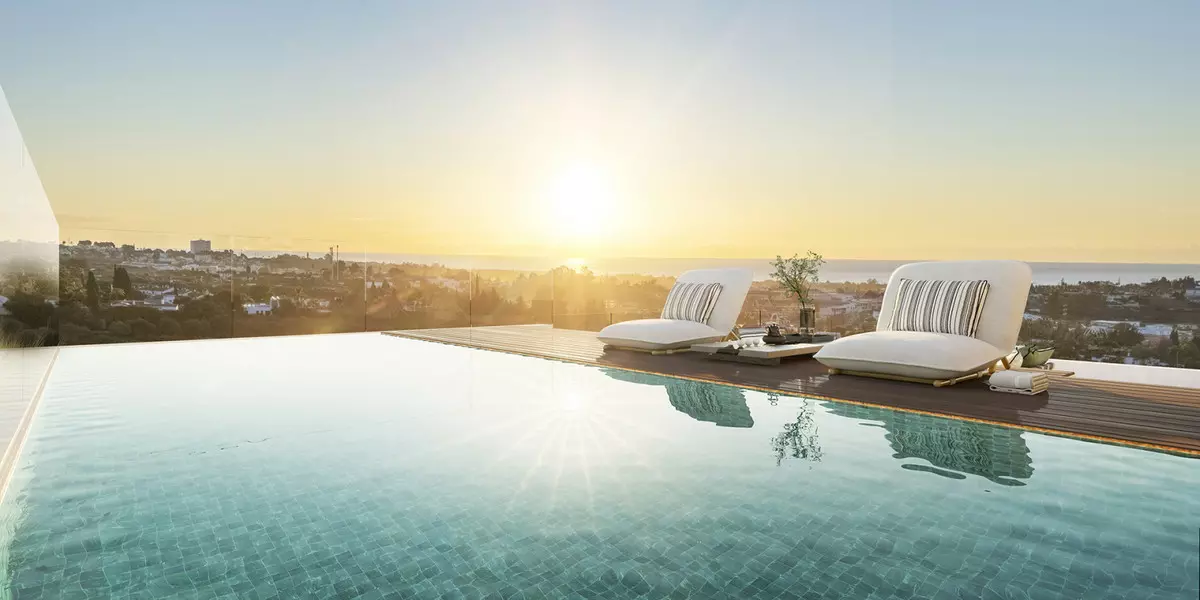 3-bedroom Apartment In Benahavis, Spain (125 M²)