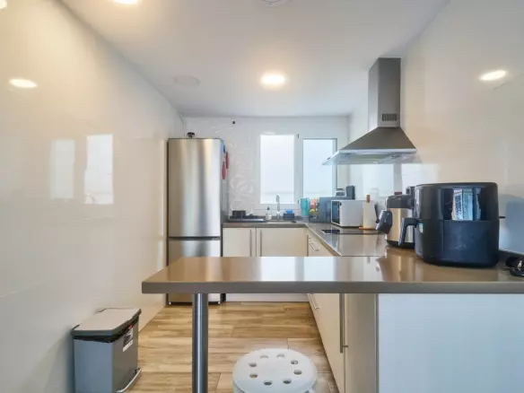3-bedroom Apartment In Fuengirola, Spain (96 M²)