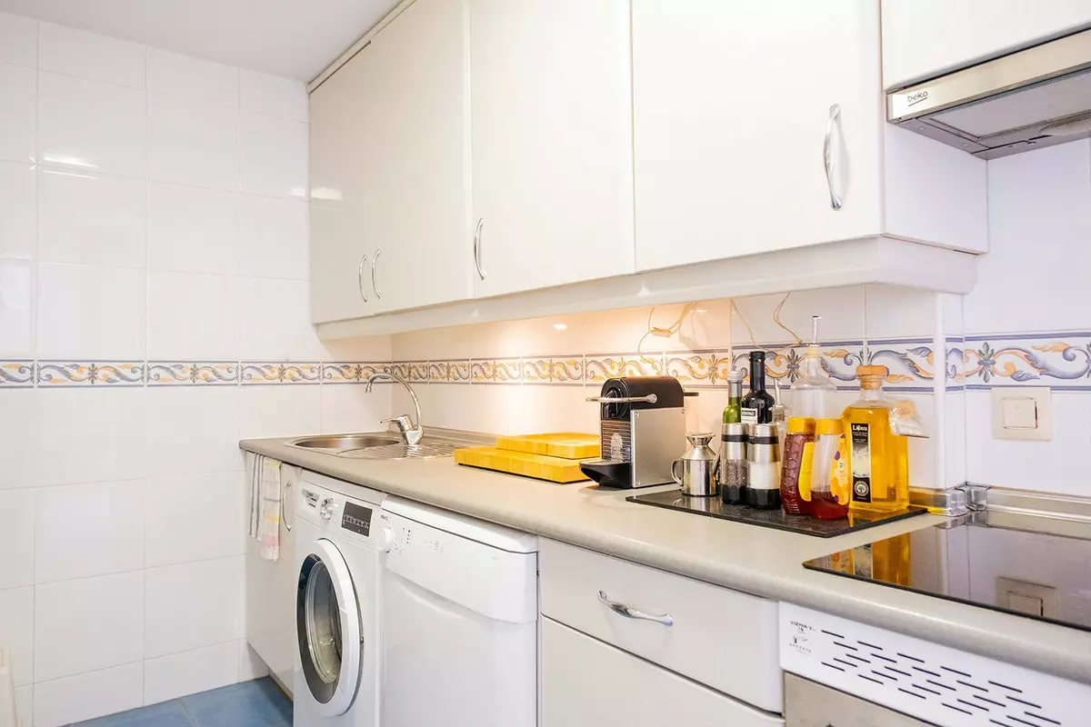 1-bedroom Apartment In Marbella, Spain (84 M²)
