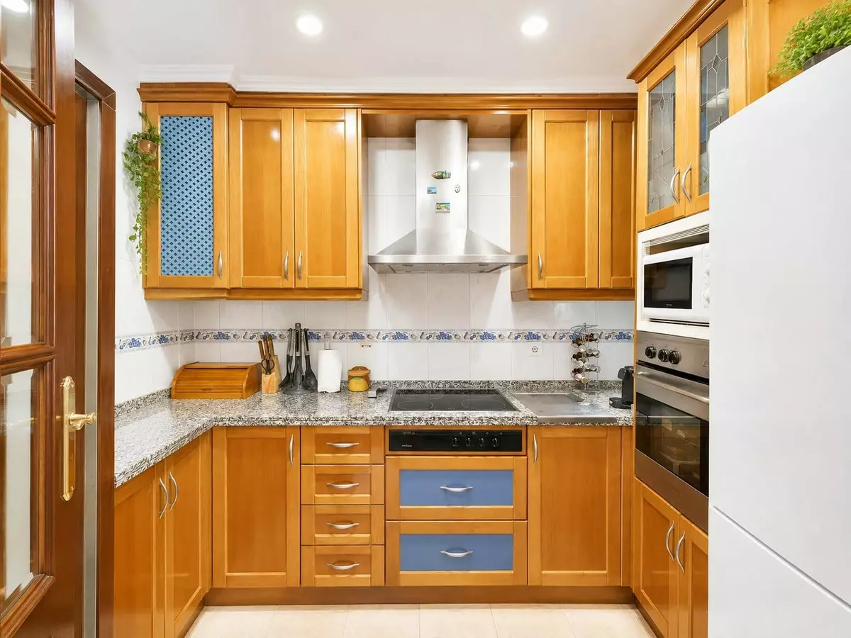 2-bedroom Apartment In Benalmádena, Spain (74 M²)