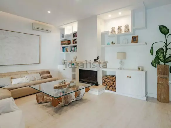 4-bedroom Villa In Torremolinos, Spain (291 M²)