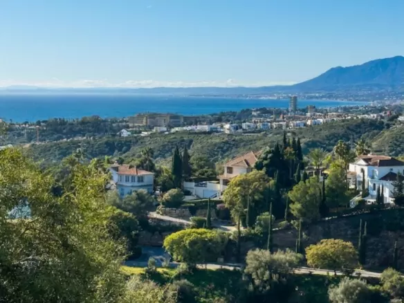 5-bedroom Villa In Marbella, Spain (345 M²)