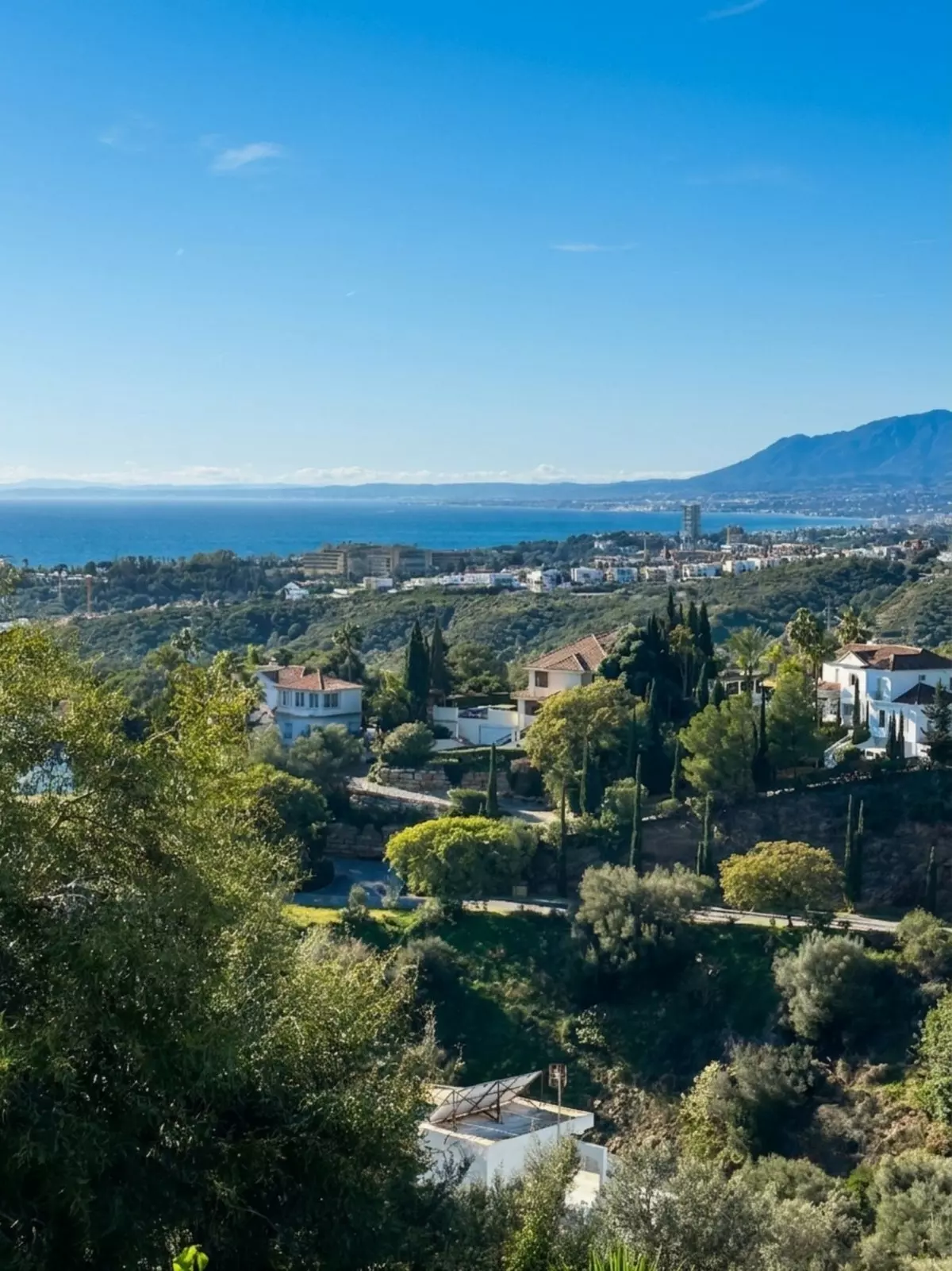 5-bedroom Villa In Marbella, Spain (345 M²)