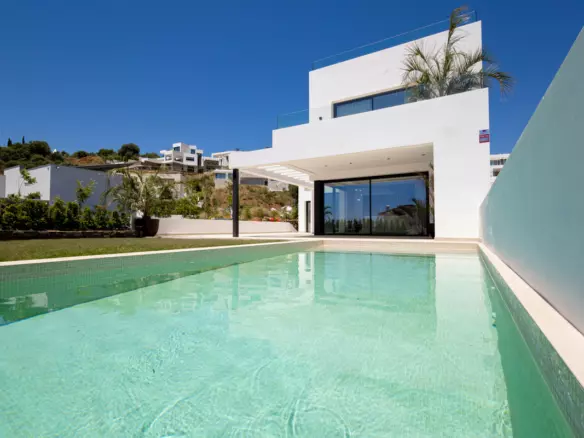 4-bedroom Villa In Mijas, Spain (667 M²)