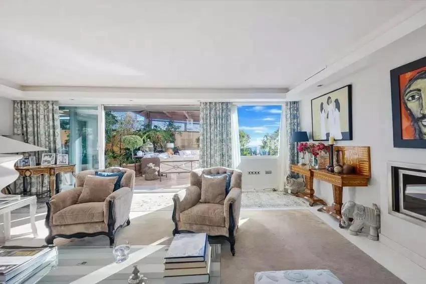 4-bedroom Villa In Málaga, Spain (400 M²)