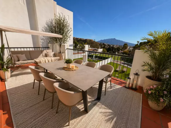 2-bedroom Apartment In Benahavis, Spain (106 M²)