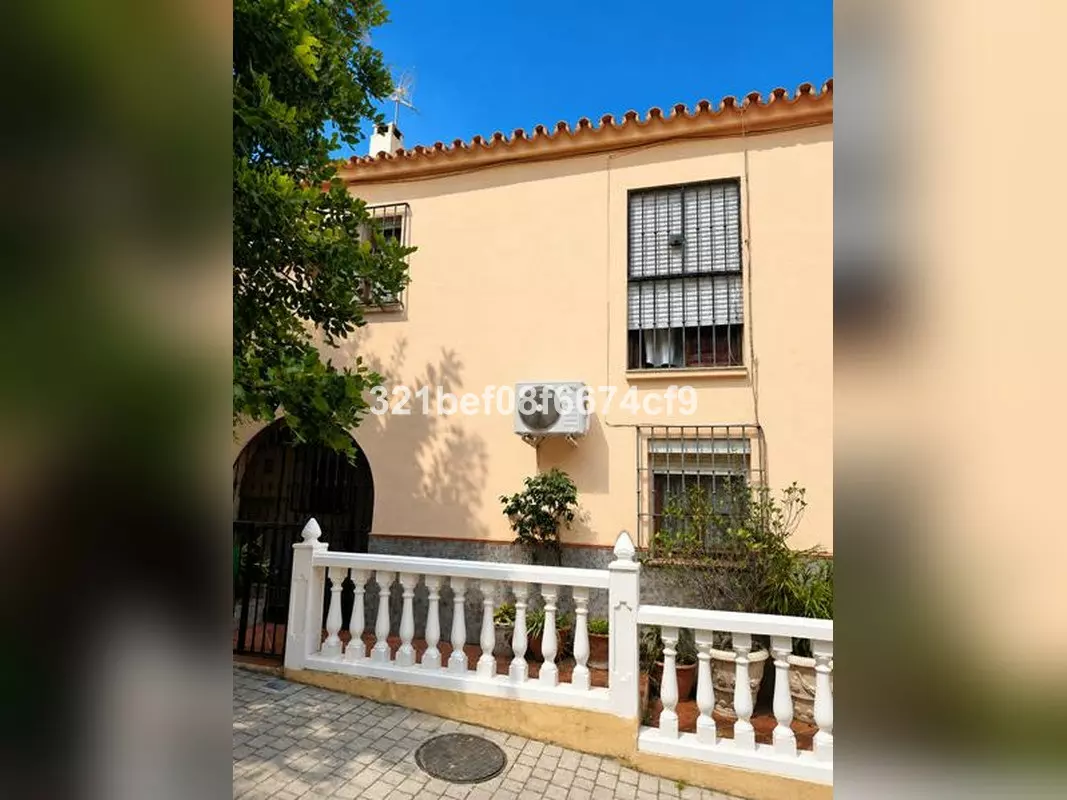 4-bedroom Town House In Estepona, Spain (160 M²)