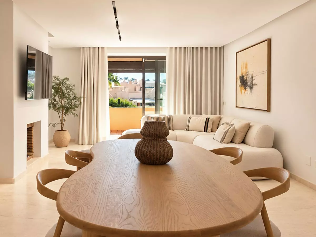 3-bedroom Apartment In Estepona, Spain (247 M²)