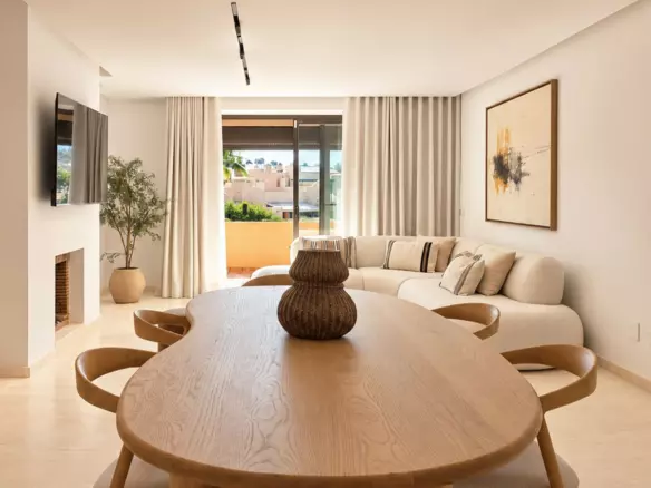 3-bedroom Apartment In Estepona, Spain (247 M²)