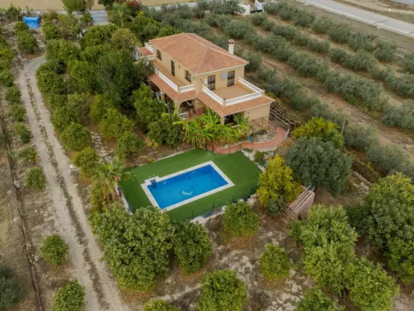 8-bedroom Villa In Alhaurín El Grande, Spain (556 M²)