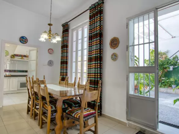 12-bedroom Town House In Vélez – Málaga, Spain (347 M²)
