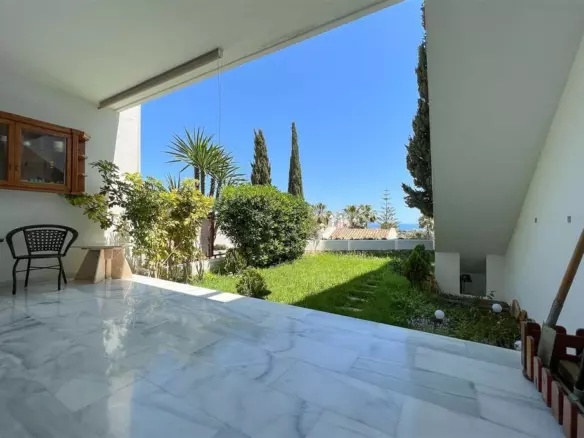 4-bedroom Villa In Mijas, Spain (209 M²)