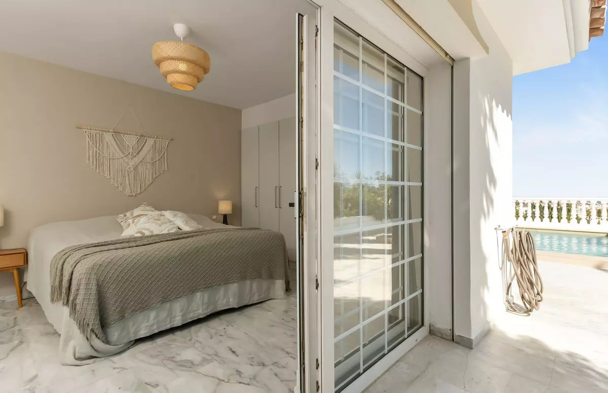 5-bedroom Villa In Mijas, Spain (322 M²)