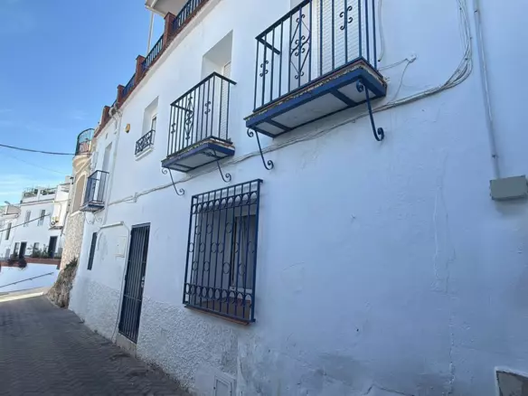 3-bedroom Town House In Alhaurín El Grande, Spain (86 M²)