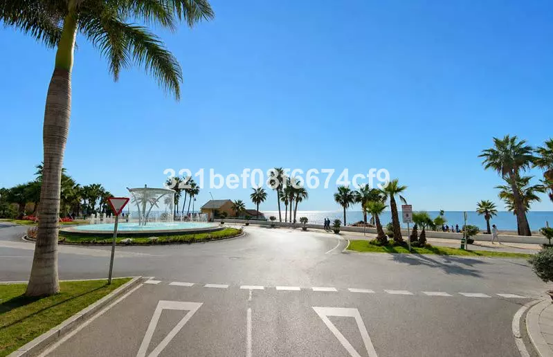 2-bedroom Apartment In Estepona, Spain (70 M²)