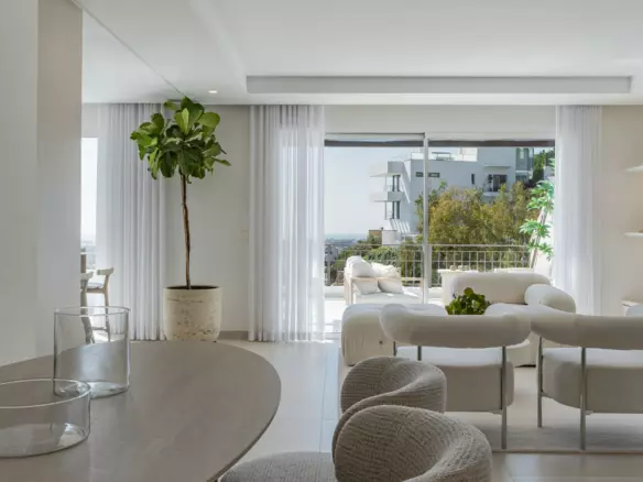 3-bedroom Apartment In Benahavis, Spain (145 M²)
