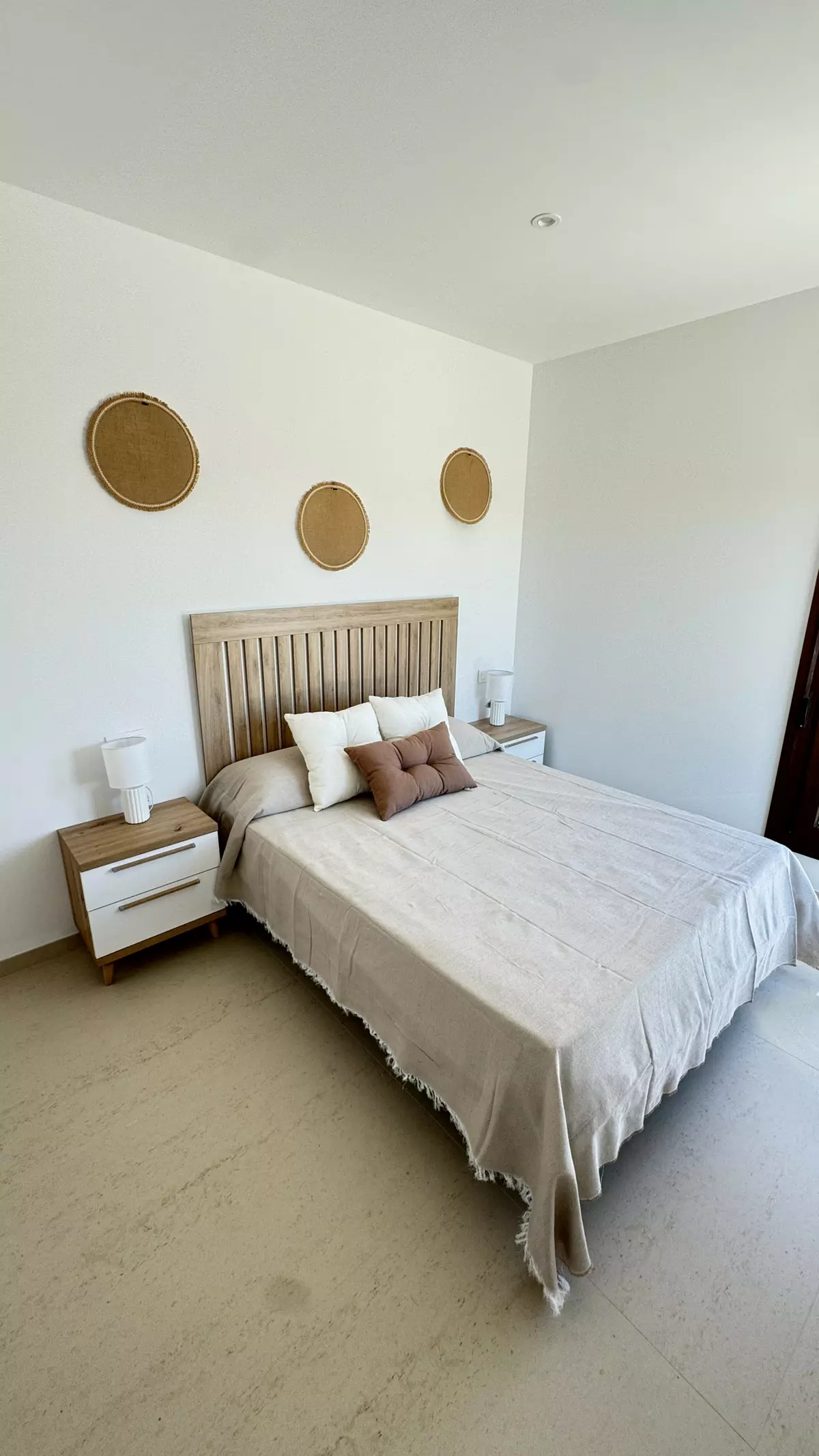 ShowFeedImage-7c1002 3-bedroom Apartment In Vera, Spain (88 M²)