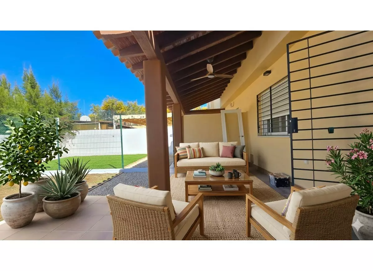 4-bedroom Town House In Mijas, Spain (262 M²)