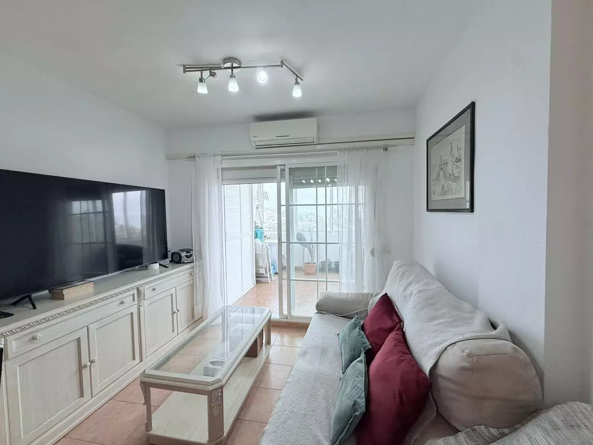 3-bedroom Apartment In Alhaurín El Grande, Spain (107 M²)