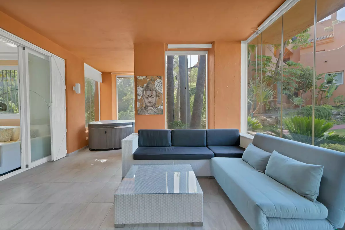 3-bedroom Apartment In Marbella, Spain (169 M²)