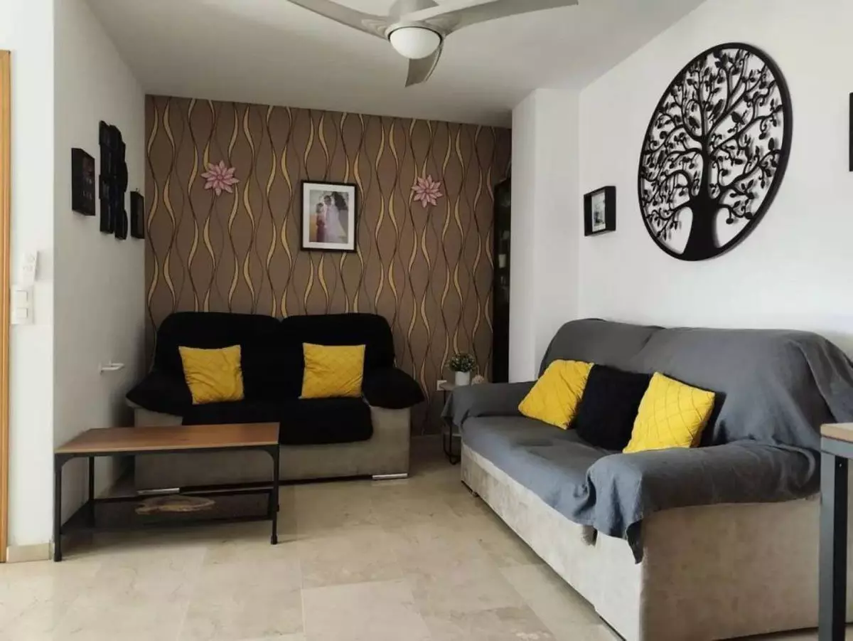 3-bedroom Apartment In Rincón De La Victoria, Spain (102 M²)