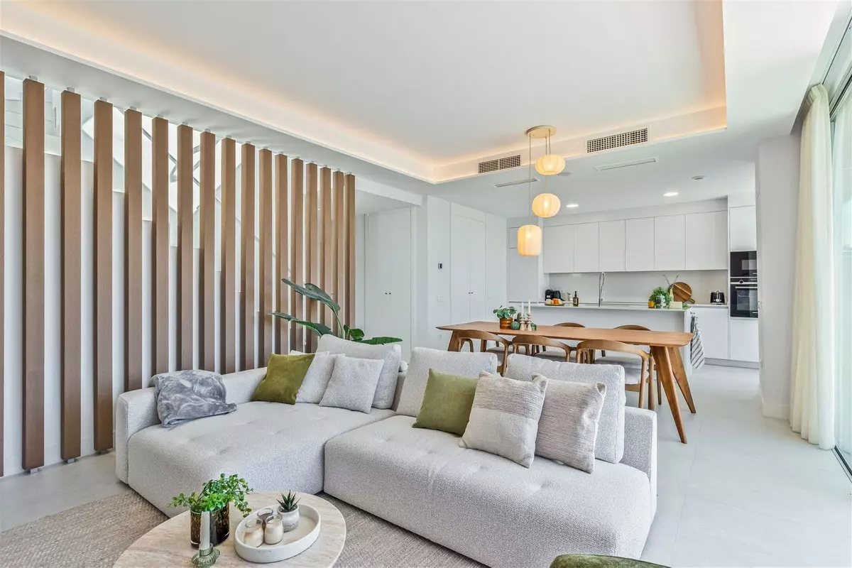 3-bedroom Apartment In Marbella, Spain (148 M²)