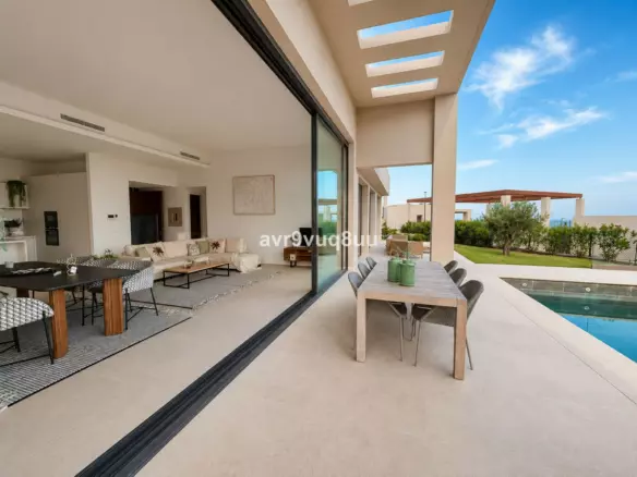 3-bedroom Villa In Benahavis, Spain (175 M²)