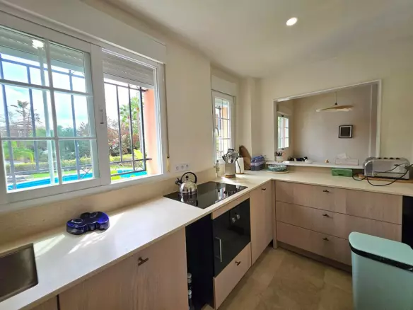 3-bedroom Apartment In Marbella, Spain (112 M²)