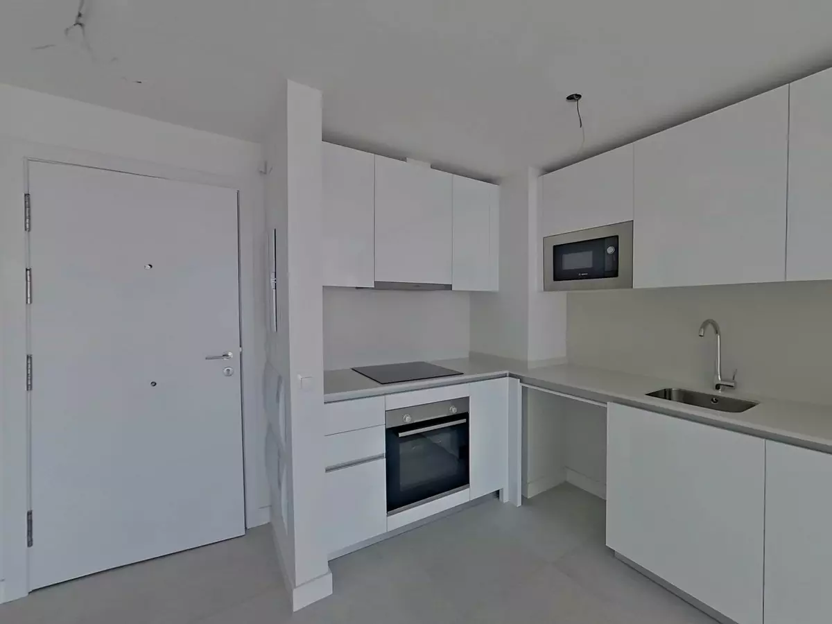 2-bedroom Apartment In Benalmádena, Spain (116 M²)