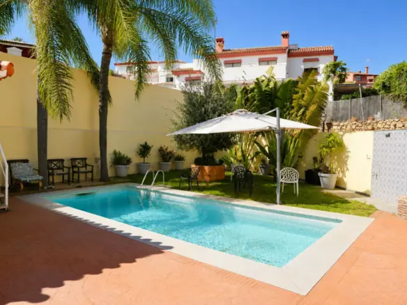 5-bedroom Villa In Marbella, Spain (378 M²)