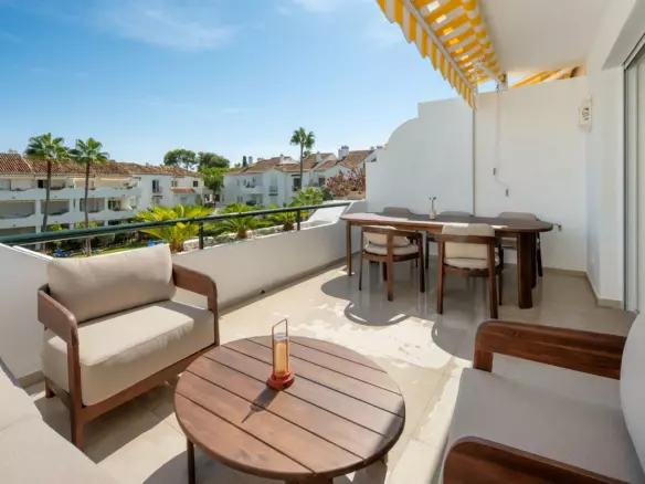 3-bedroom Apartment In Estepona, Spain (193 M²)