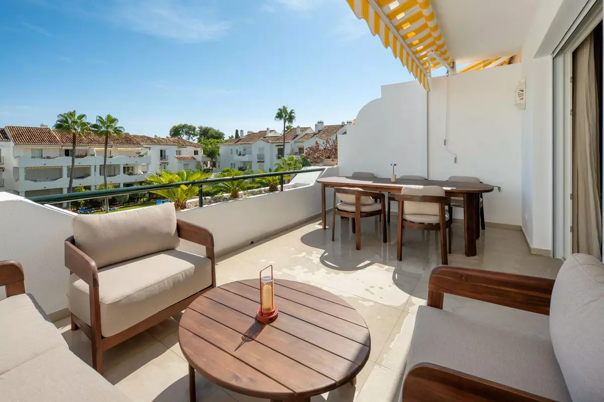 3-bedroom Apartment In Estepona, Spain (193 M²)