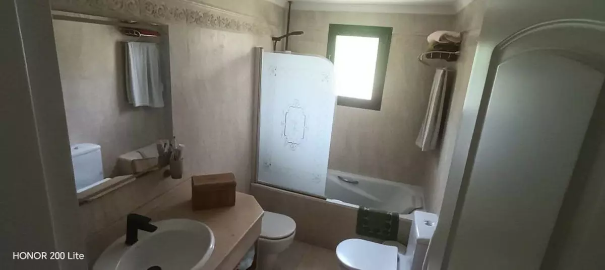 3-bedroom Apartment In Marbella, Spain (100 M²)