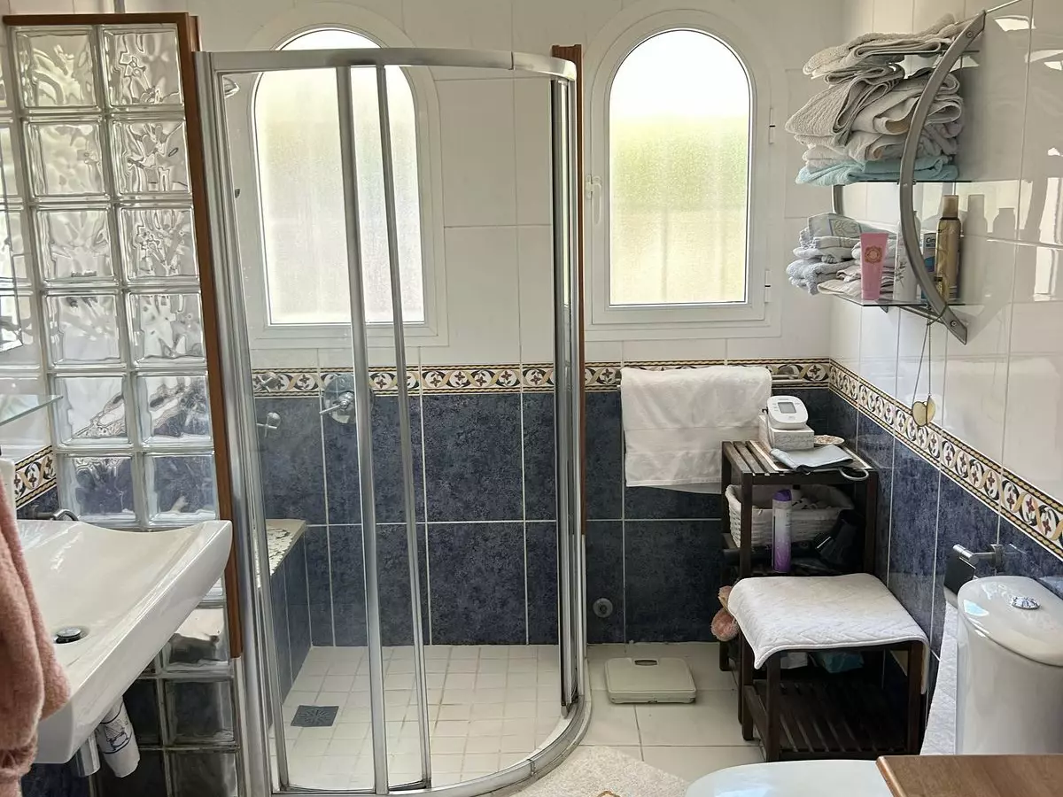 3-bedroom Villa In Fuengirola, Spain (184 M²)