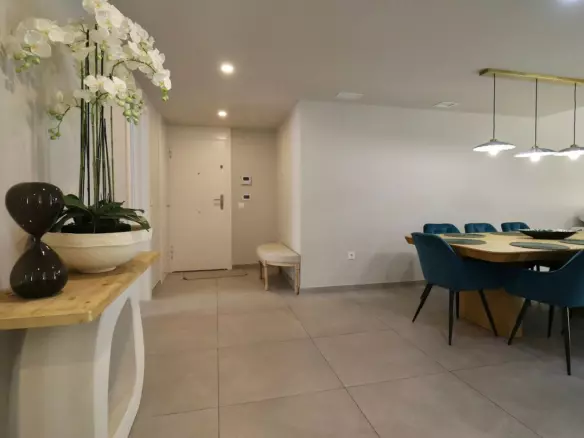 3-bedroom Apartment In Marbella, Spain (149 M²)